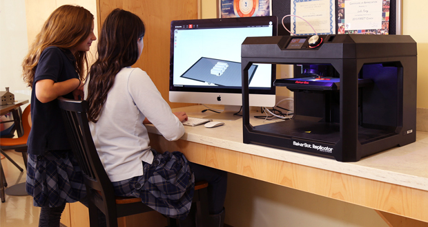 amenaza escritura Papá Samsung equipa tres colegios españoles con impresoras 3D para fomentar el  desarrollo creativo en las aulas - GlobbIT